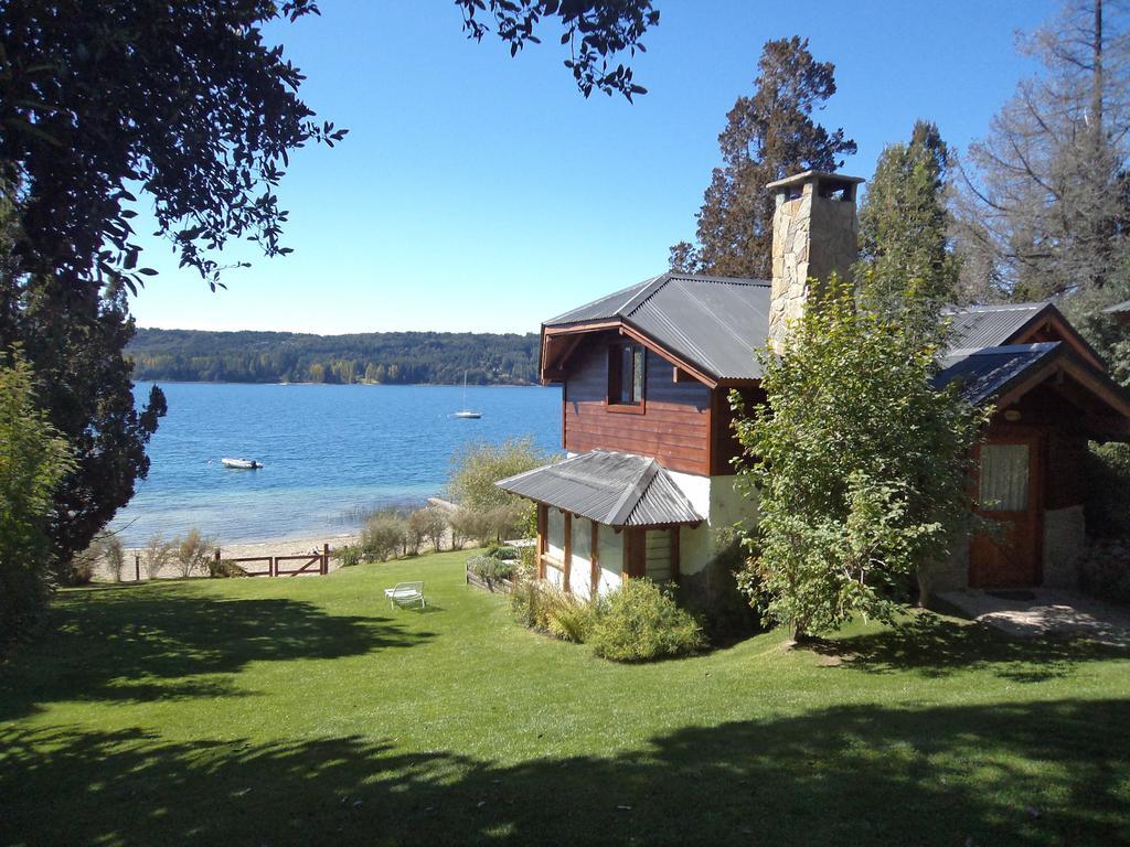 Cabanas Bahia Protegida - Costa De Lago San Carlos de Bariloche Room photo