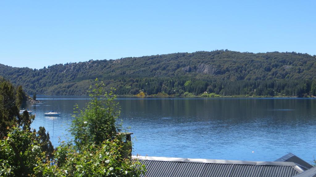 Cabanas Bahia Protegida - Costa De Lago San Carlos de Bariloche Exterior photo