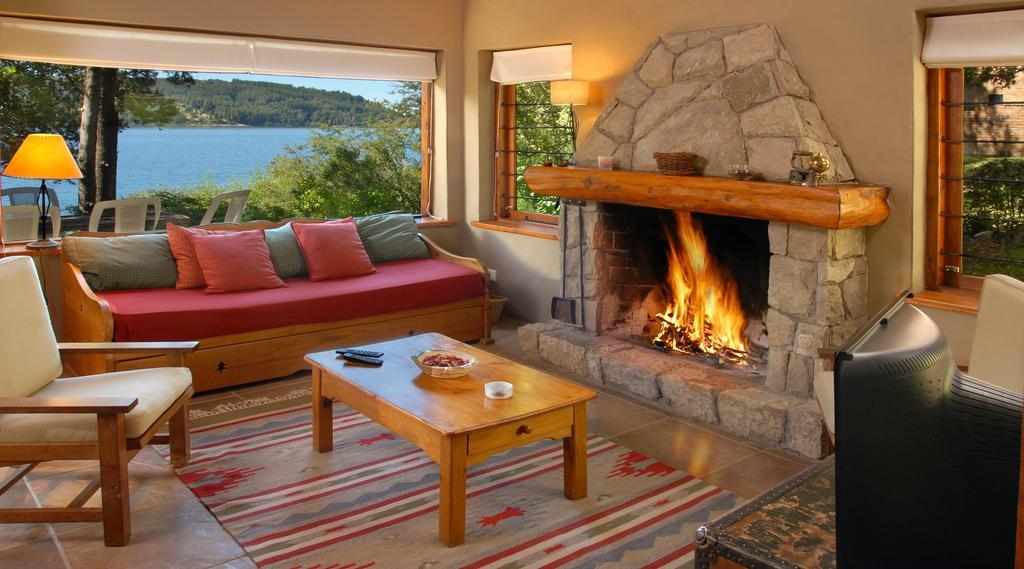 Cabanas Bahia Protegida - Costa De Lago San Carlos de Bariloche Room photo